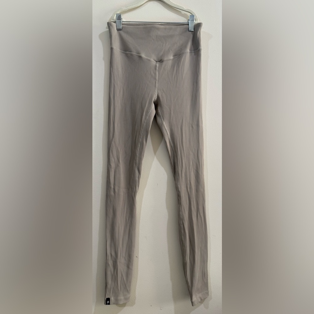Stylerunner Ribbed High-Waist Leggings in Light Beige